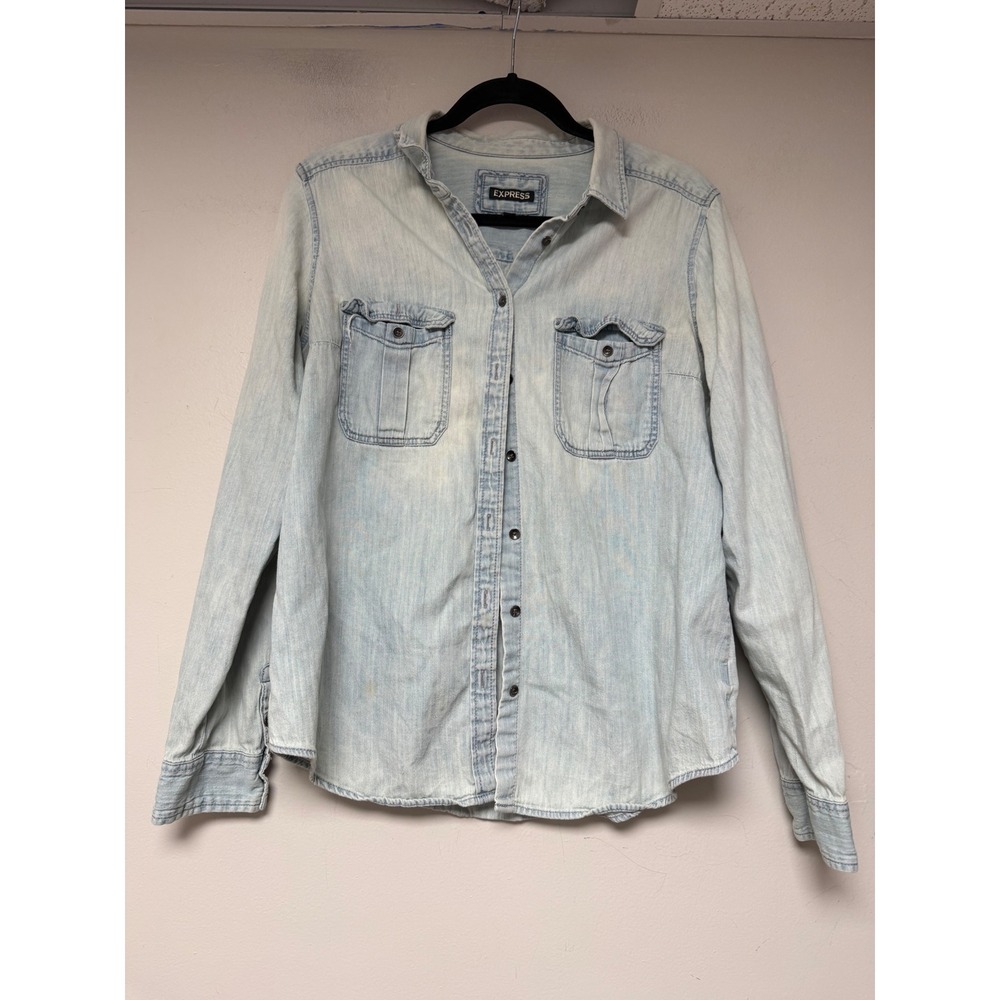 Express Denim Shirt Womens Large Light Blue Good‎ Button Down Cotton Long Sleeve